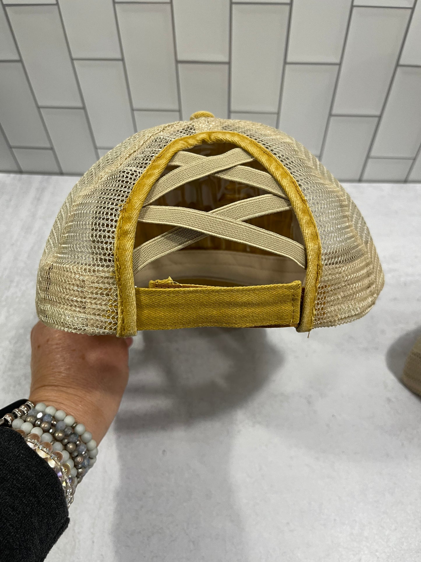 Women’s Criss cross hats